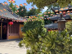 -龙华寺