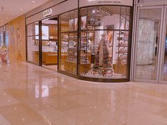 -Laderach 莱德拉(上海环贸iapm店)