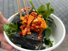 -黑色经典臭豆腐·湖南特产(坡子街特产局店)