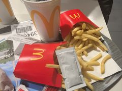 -麦当劳(哈西万达店)