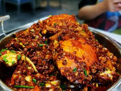 -凤凰路何眼镜香辣蟹(花果园店)