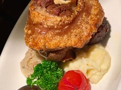 自酿啤酒脆皮烤猪肘-Ambra Haus琥珀屋精酿餐厅(宝山店)