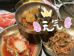-草家酱蟹炭火烤肉店(珲春南路一店)