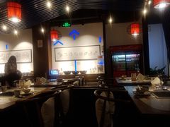 -尚尚仙·酸汤猪手·猪肚鸡火锅(华联万柳购物中心店)