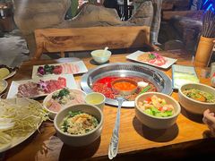 -城墙拐拐火锅(三峡广场黑金冠店)