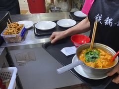 -铁锅哥米线