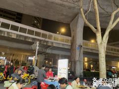 -老街烧烤大排档·地道湖北菜·龙虾馆(汉口火车站店)
