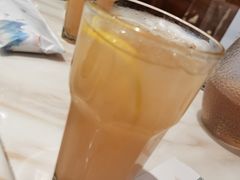 草莓荔枝乳酸菌-子霖南山鲜虾面(南山总店)