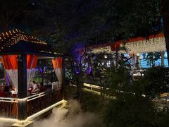 -二荆条·蜀鲜汇城市森林火锅