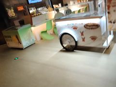 -涨巢·潮玩水疗局