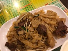 驰名干炒牛河-顺记冰室(宝华路店)