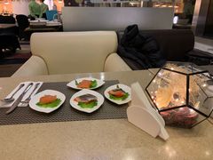 -亮马河饭店翠雅咖啡厅