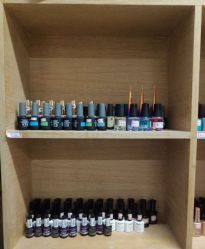 -CARR SALON
