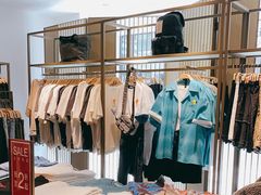 -URBAN REVIVO(北京斯普瑞斯奥特莱斯店)