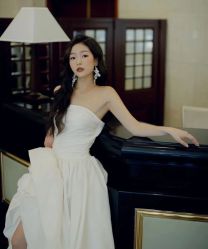 -纯色时光婚纱艺术馆WHITE