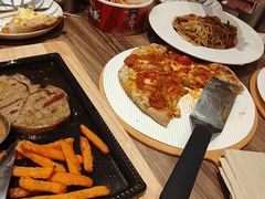 -必胜客(新中纬店)