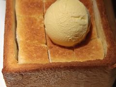 -绿茶餐厅(龙井船宴· 品牌总店)