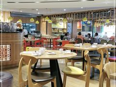 -点点心港式茶餐厅(南京西路店)