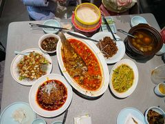 -有红鸡毛店·川菜(建设路店)