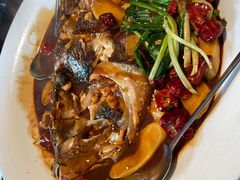 葱焖鱼头-上名堂·鱼头好吃(体育场路店)