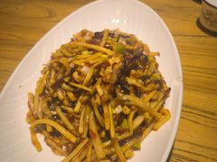 鱼香肉丝-小三峡食府(西五路店)