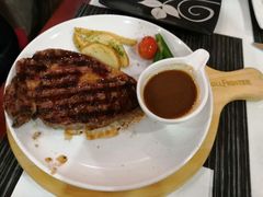 -斗牛士牛排餐厅(嘉里汇店)