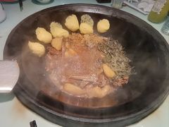 -鱼窝棚柴火铁锅炖(富山屯店)