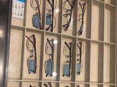 -宝岛眼镜·蔡司·依视路·青少儿近视防控验配中心(太白印象城店)