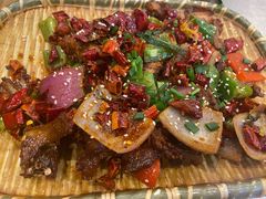 -郑件洋芋饭庄