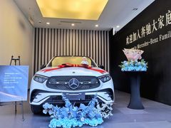 -天津波士信达奔驰4S店(卫津南路店)