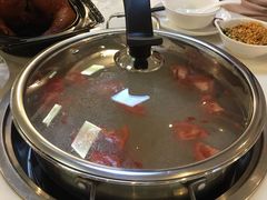 牛骨番茄汤底-三头牛·潮汕牛肉生蚝火锅 (夏湾店)