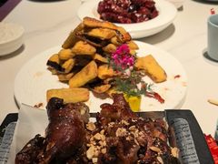 -老周家酱卤猪蹄私房菜(克拉玛依西街店)