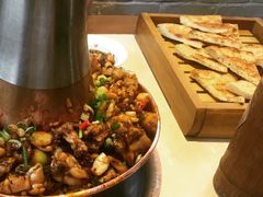 -老佛爷炭火蛙锅直营(清滨路总店)