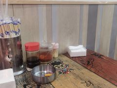 -老谢野馄饨(延安路店)