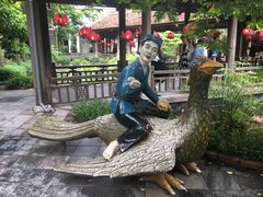 -河内西湖莲花自助餐厅