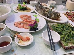 -范饭椰林川湘味海鲜·椰子鸡(三亚湾椰梦长廊店)