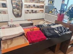 -海星奢选二手奢侈品手表包包鉴定回收寄卖(墨玉南路店)