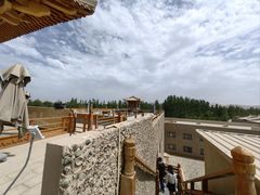 -敦煌山庄摘星阁