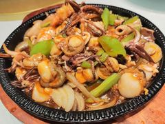 -小船渔村•大连菜•大连焖鱼(黄河路店)