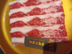 -牛YO寿喜烧·铁板烧和牛火锅自助(市府恒隆店)