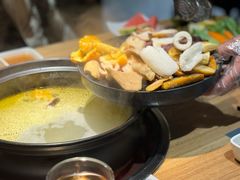 -一朵菌·野生菌探索家火锅(南亚店)