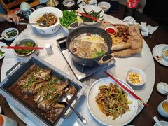 -老长沙湘菜馆(凤凰路店)