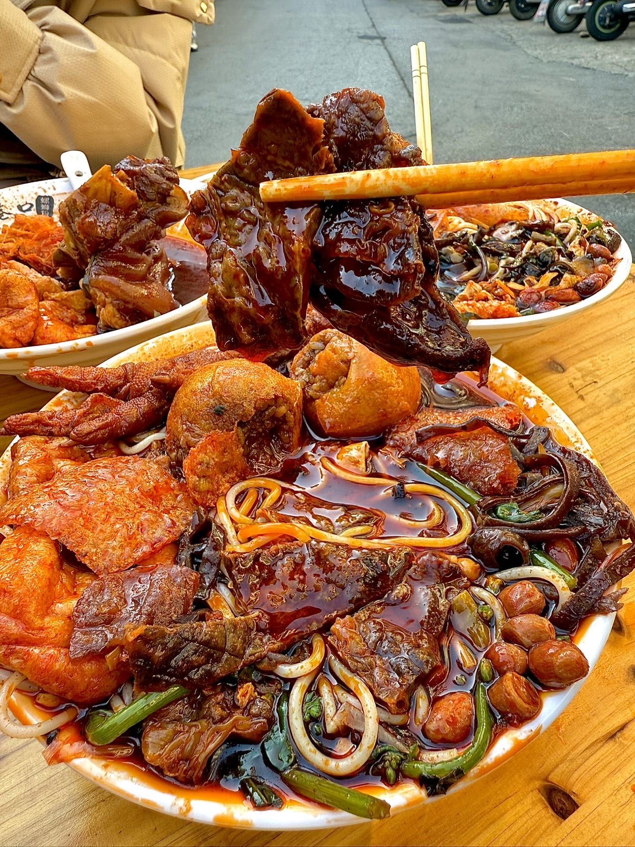 藏在小巷里的猪肺螺蛳粉!春节不放假!