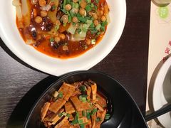 -舌尖上的食缘花园主题餐厅