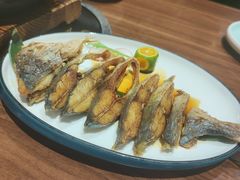 香煎深海金鲳鱼-龙泉人椰子鸡·糟粕醋·地标海南菜(龙昆南店)