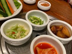 小菜-萨拉伯尔(燕莎友谊商城店)