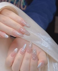 -桃色美甲沙龙
