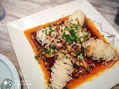 剁椒鱼头-云梦庭·剁椒鱼头(银泰中心in99店)
