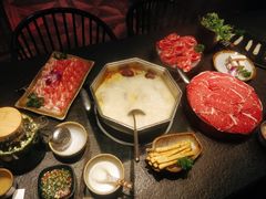 厚切安格斯雪花牛肉-新草堂锅物料理(泉城路店)