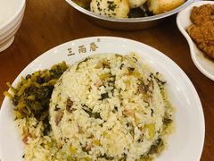 -三两春肚肺汤(崂山路店)